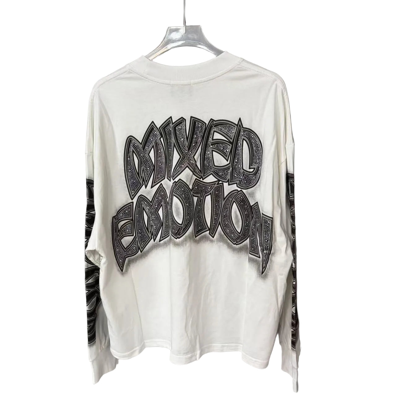 Mixed Emotion Vintage White Cropped Long‑Sleeve T‑Shirt Cemetery Zombie Graphic Unisex Punk Metal Street Top